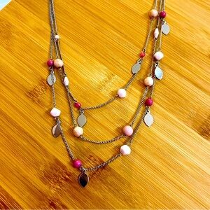 NWOT Any Taylor Loft 3 String Necklace-Silver Chain Base Hues of Pinks & Cream